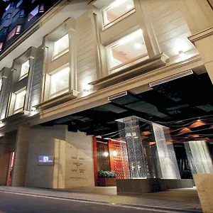 https://the-luxe-manor.getmacauhotels.com
