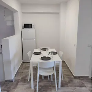 https://2-bedroom-in-salou-center-with-pool-and-parking.catalonia-hotels.com
